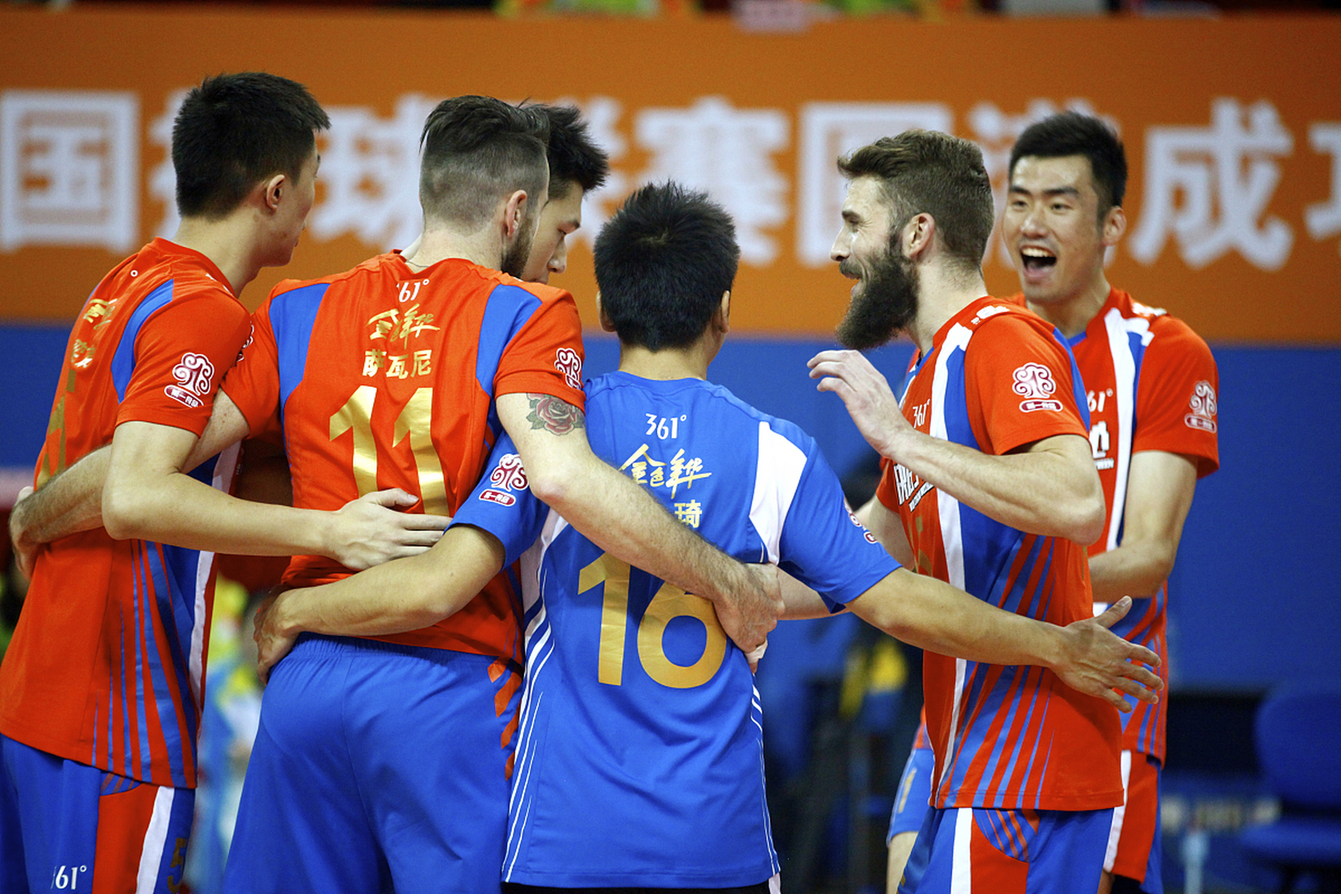 九游活动-上海队成功防守，战胜强大对手